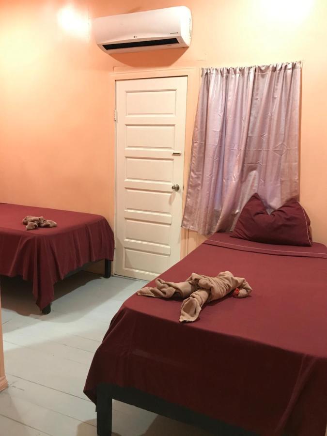 Tropical Paradise Express Caye Caulker Ngoại thất bức ảnh