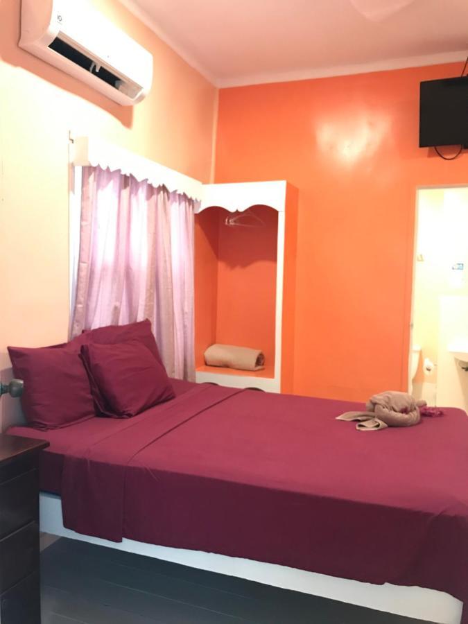 Tropical Paradise Express Caye Caulker Ngoại thất bức ảnh