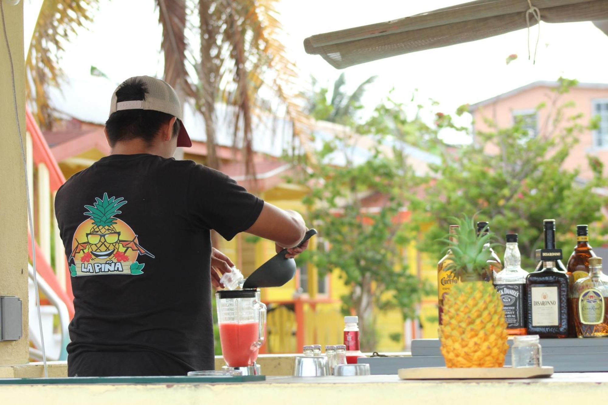 Tropical Paradise Express Caye Caulker Ngoại thất bức ảnh